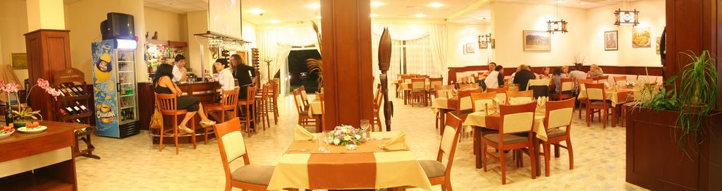 Joya Park Hotel Златни пясъци Екстериор снимка