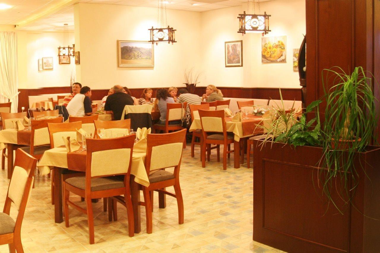 Joya Park Hotel Златни пясъци Екстериор снимка